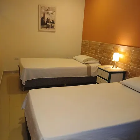 Apartamento Apto Amoblado Barrio Alpes *