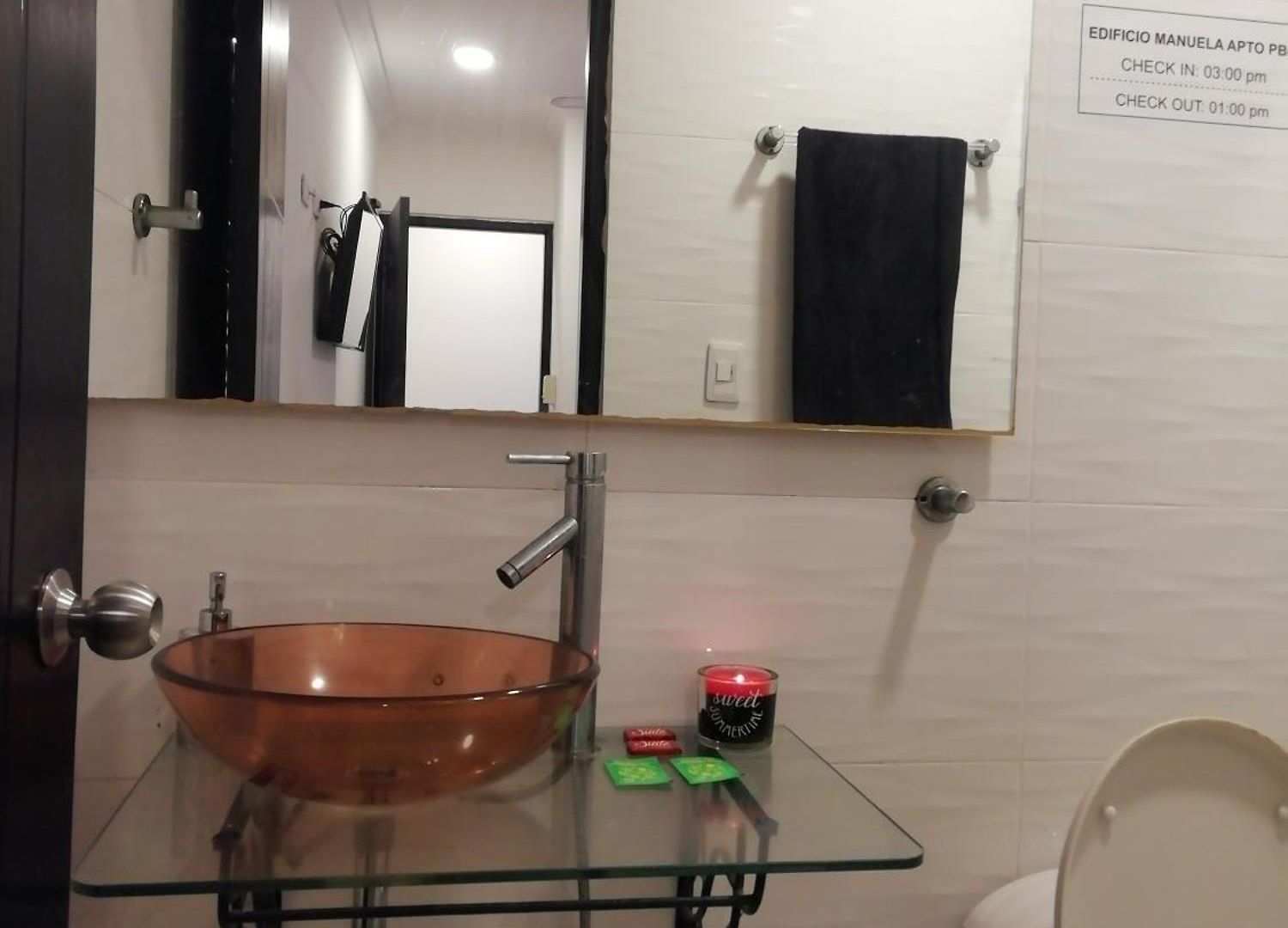 Apto Amoblado Barrio Alpes Apartamento